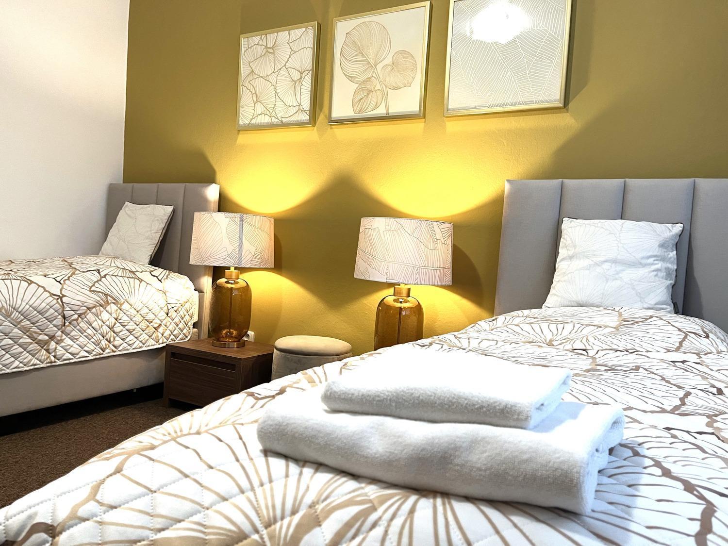Hotel Zlaty Byk ريمافسكا سوبوتا المظهر الخارجي الصورة